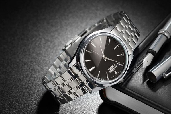 steel-wristwatch-on-black-background-2023-11-27-05-12-47-utc.jpg