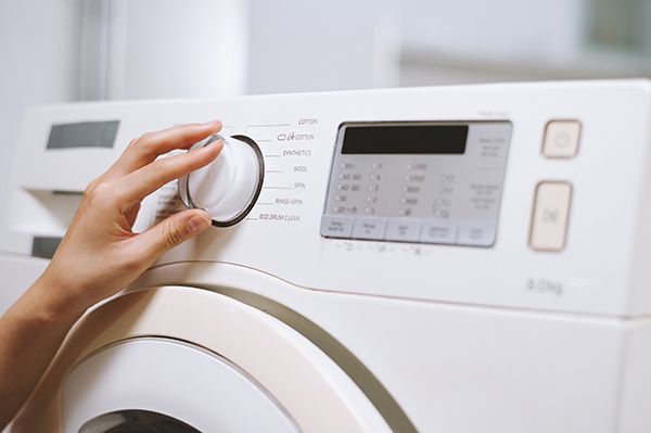 selecting-washer-settings-2023-11-27-04-49-46-utc.jpg