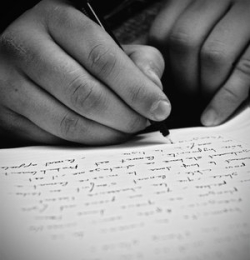 Чем отличается Yours Sincerely от Yours Faithfully